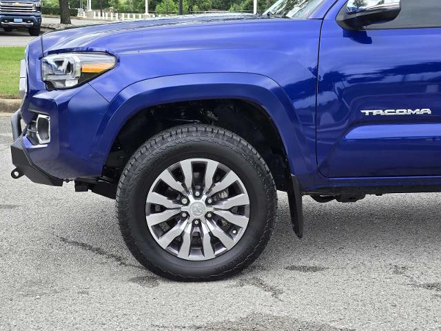 2023 Toyota Tacoma 4WD Vehicle Photo in DENTON, TX 76210-9321