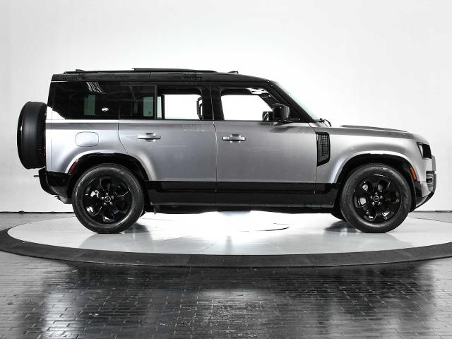 2023 Defender Vehicle Photo in DALLAS, TX 75235