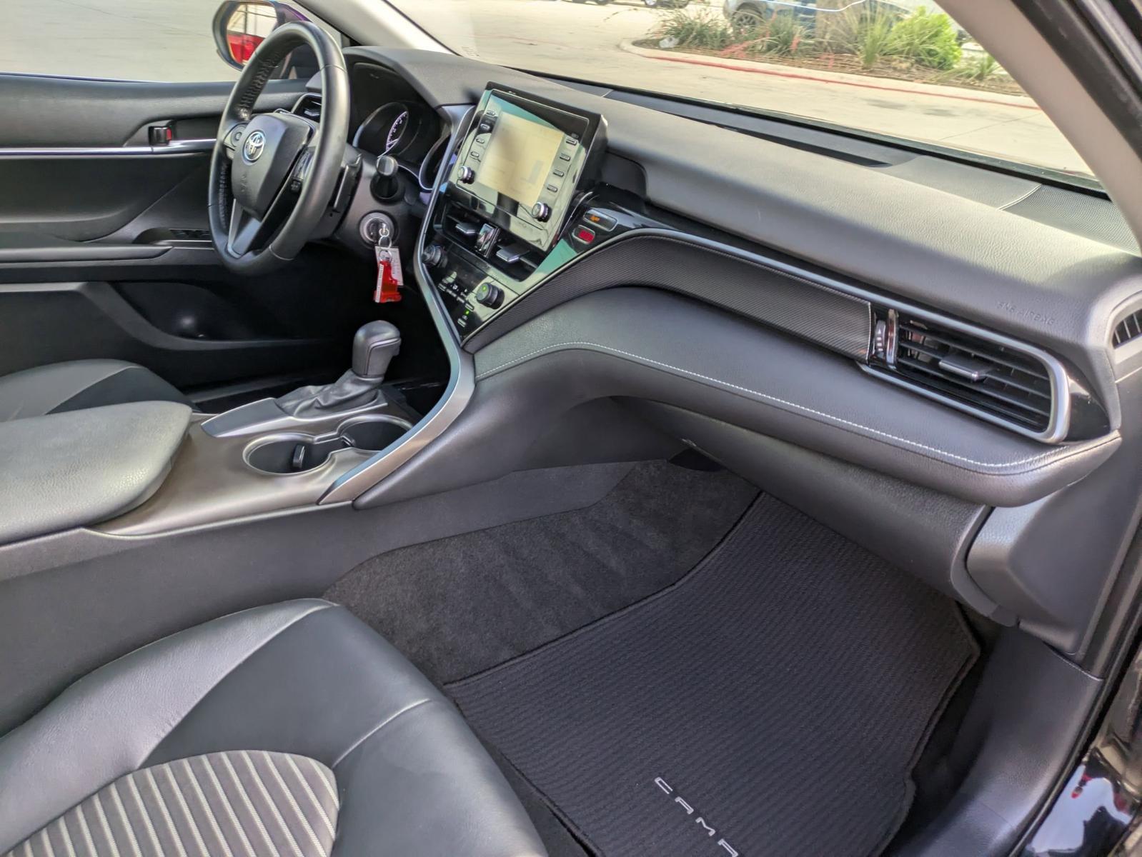 2021 Toyota Camry Vehicle Photo in SELMA, TX 78154-1460