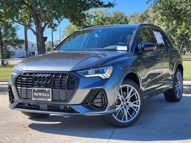 2025 Audi Q3 Vehicle Photo in HOUSTON, TX 77090