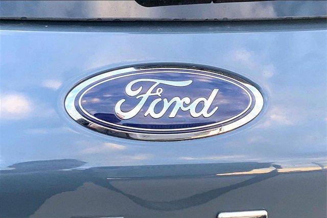 2023 Ford ESCAPE Vehicle Photo in KANSAS CITY, MO 64114-4502