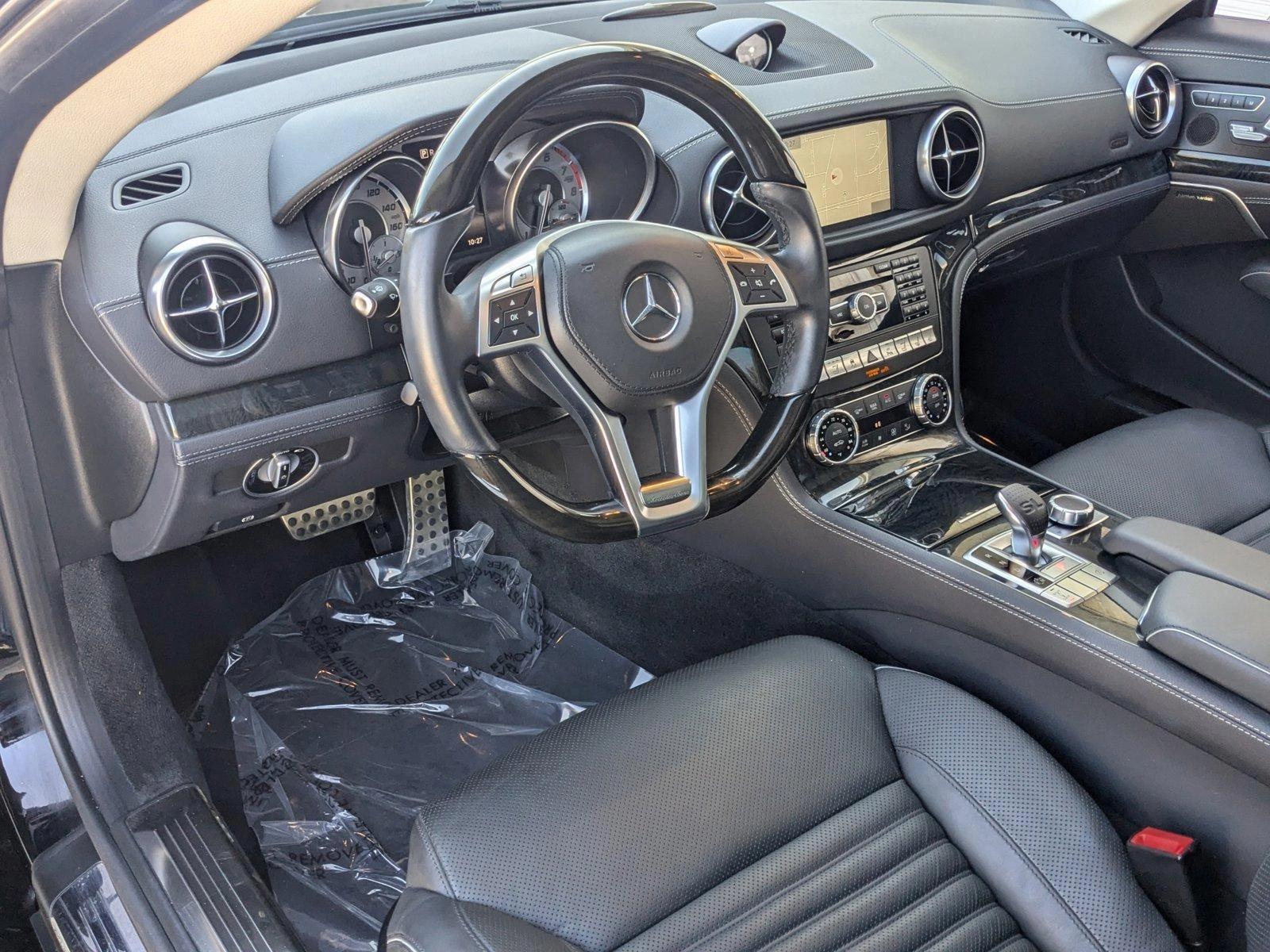 2016 Mercedes-Benz SL Vehicle Photo in Delray Beach, FL 33444