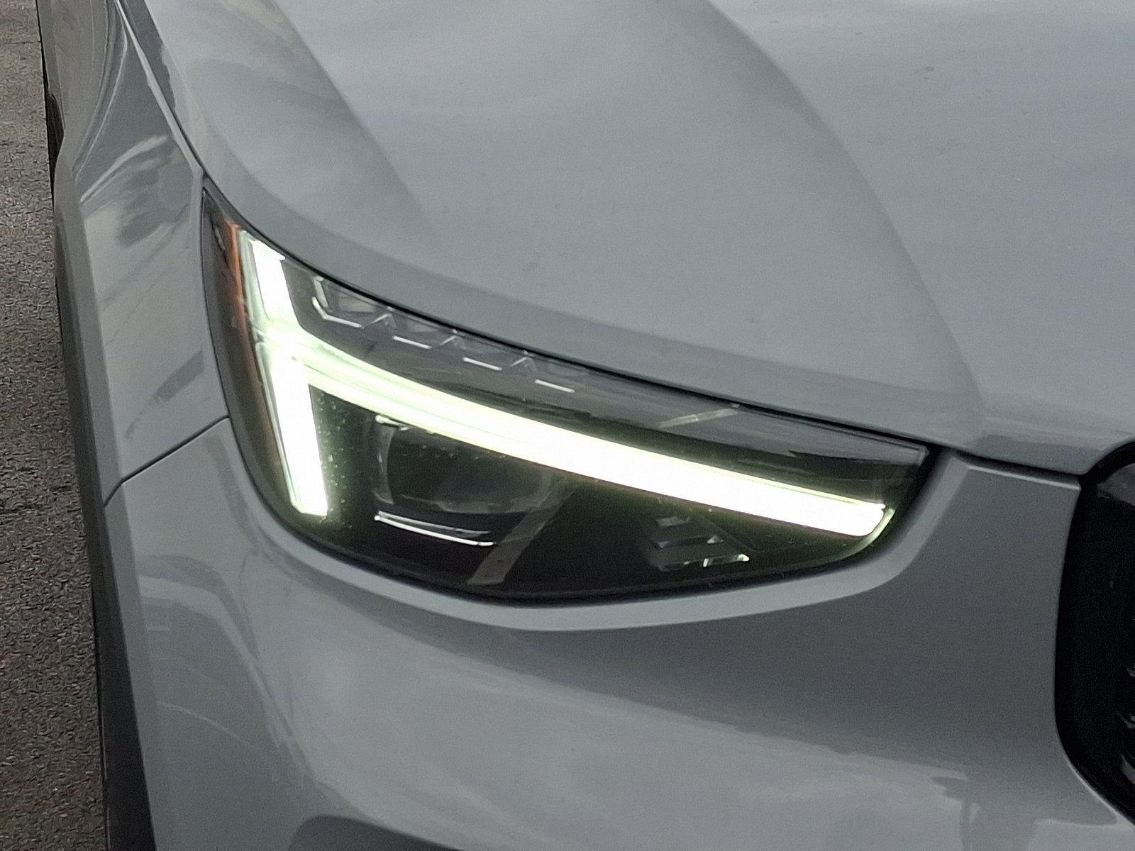 2025 Volvo XC40 Vehicle Photo in Trevose, PA 19053