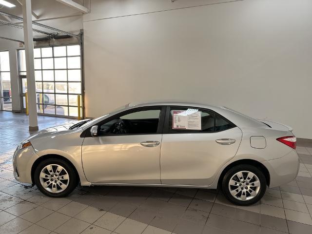 Used 2016 Toyota Corolla L with VIN 2T1BURHE8GC586397 for sale in Mankato, Minnesota