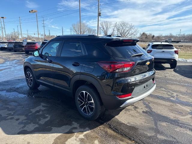 2025 Chevrolet Trailblazer Vehicle Photo in MANHATTAN, KS 66502-5036