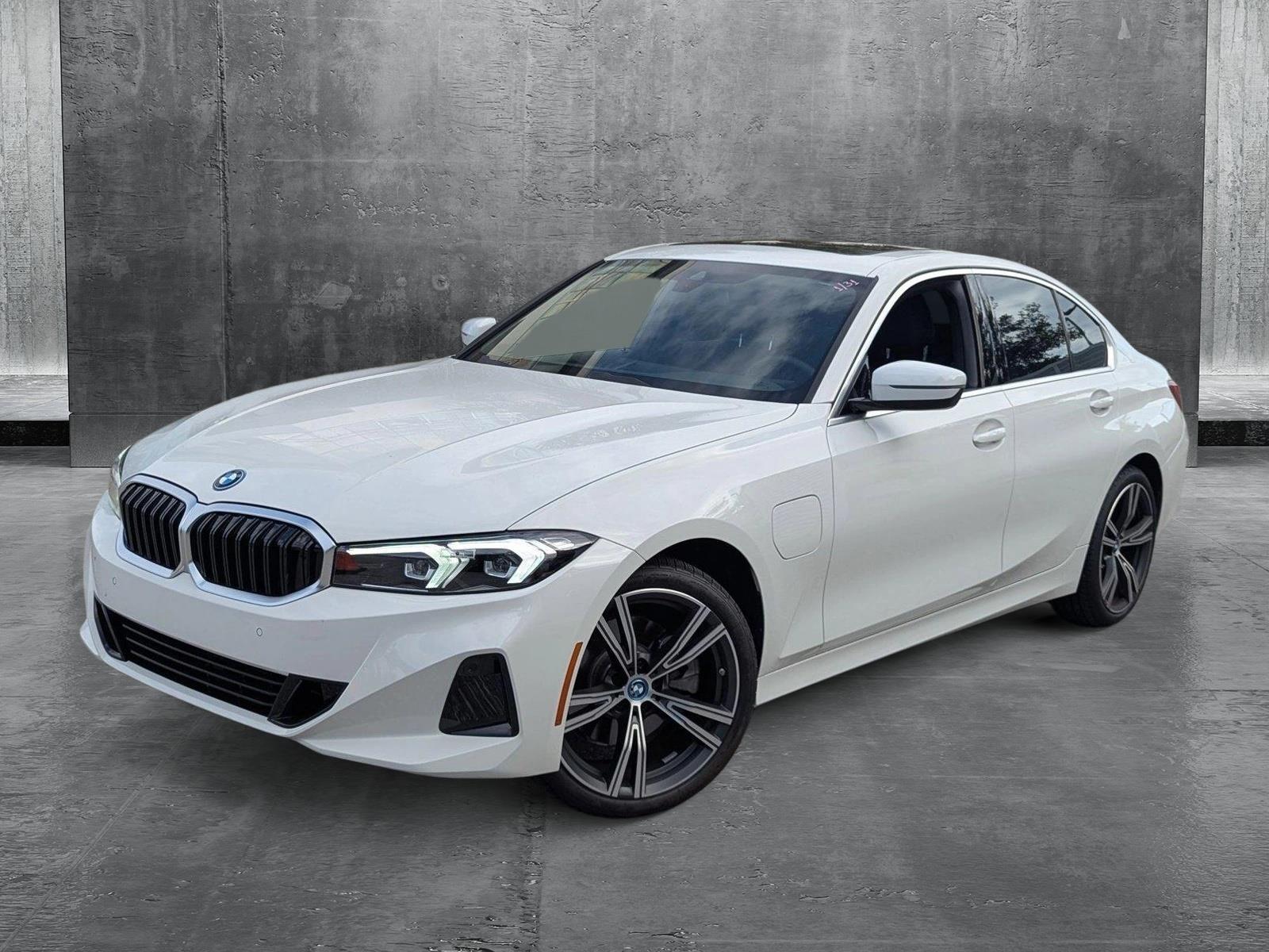 2024 BMW 330e Vehicle Photo in Delray Beach, FL 33444