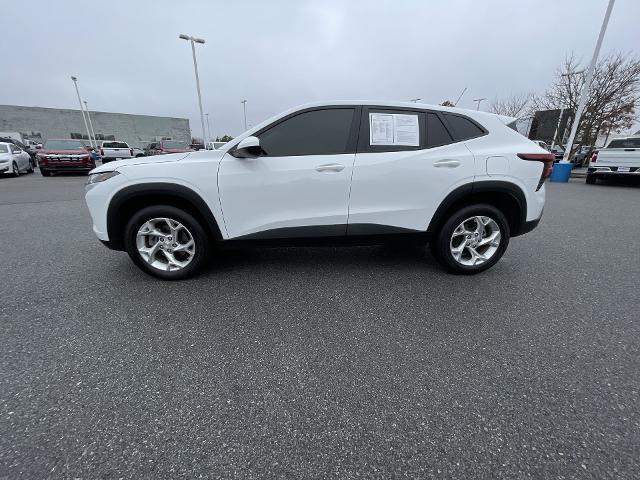 2024 Chevrolet Trax Vehicle Photo in BENTONVILLE, AR 72712-4322