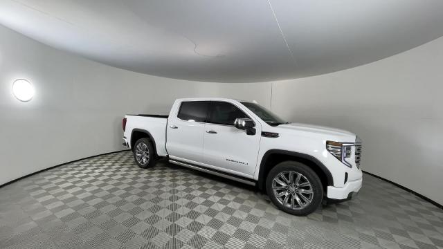 2024 GMC Sierra 1500 Vehicle Photo in GILBERT, AZ 85297-0402