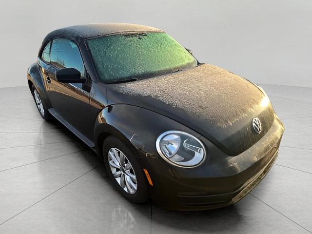 2014 Volkswagen Beetle Coupe Vehicle Photo in Green Bay, WI 54304