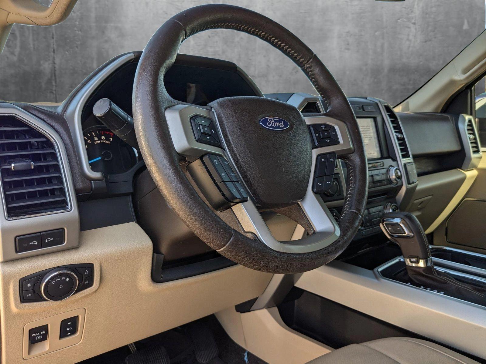 2018 Ford F-150 Vehicle Photo in St. Petersburg, FL 33713