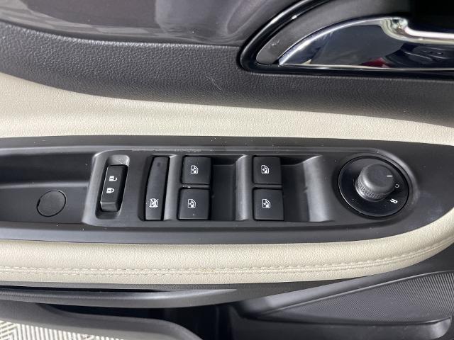 2022 Buick Encore Vehicle Photo in GILBERT, AZ 85297-0402