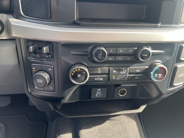 2024 Ford Super Duty F-250 SRW Vehicle Photo in Webster, MA 01570-1415