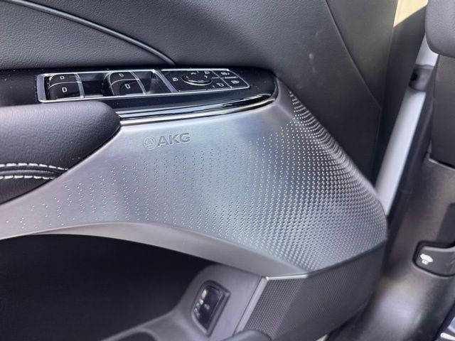 2025 Cadillac LYRIQ Vehicle Photo in DELRAY BEACH, FL 33483-3294
