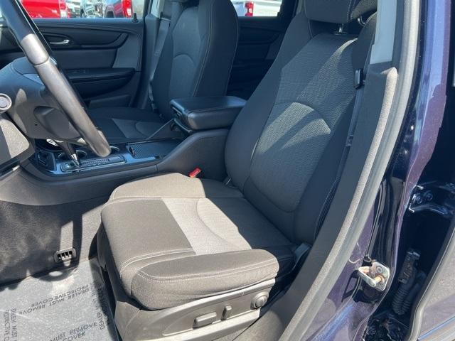 2015 Chevrolet Traverse Vehicle Photo in GREEN BAY, WI 54304-5303