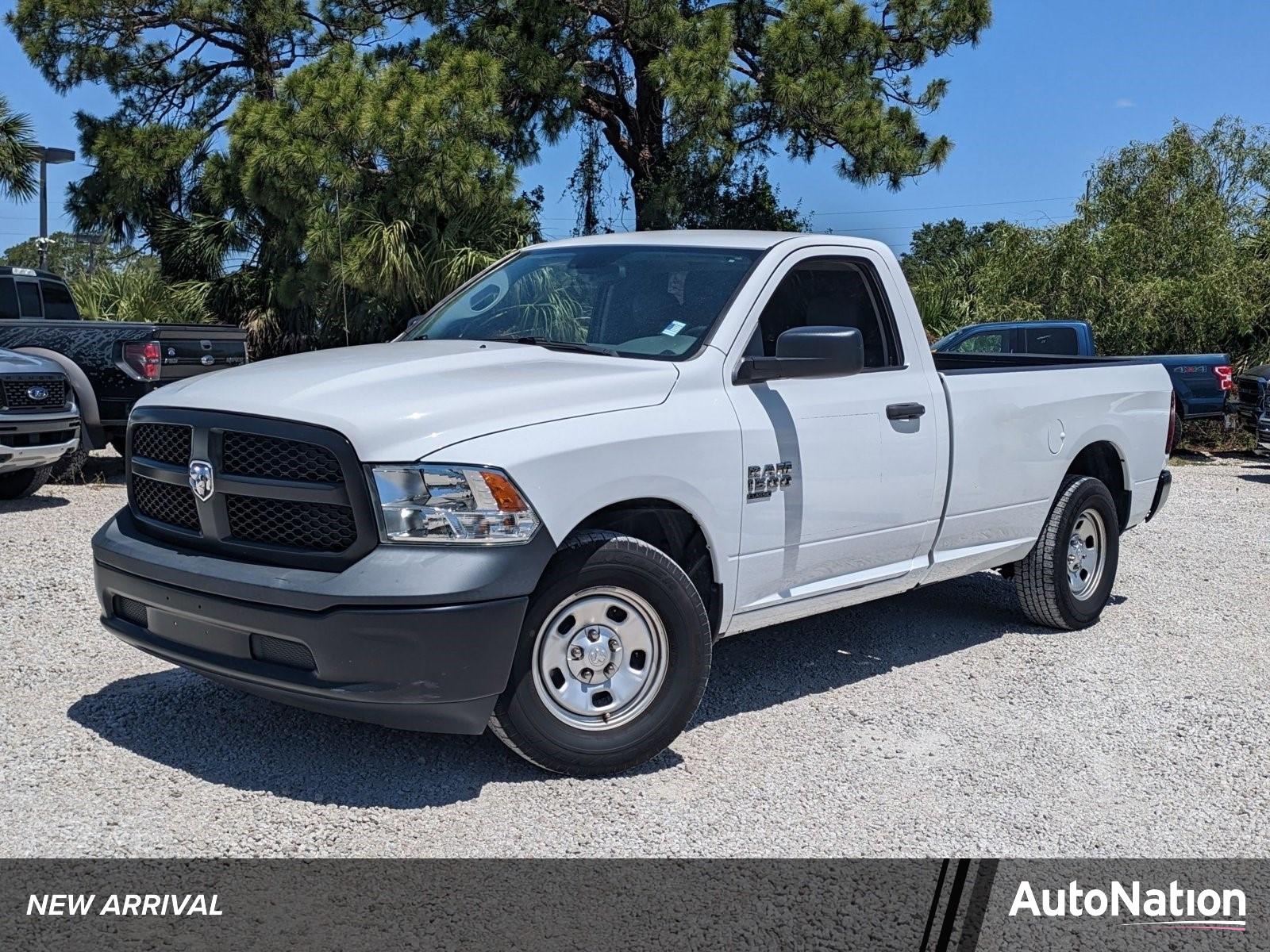 2019 Ram 1500 Classic Vehicle Photo in Bradenton, FL 34207