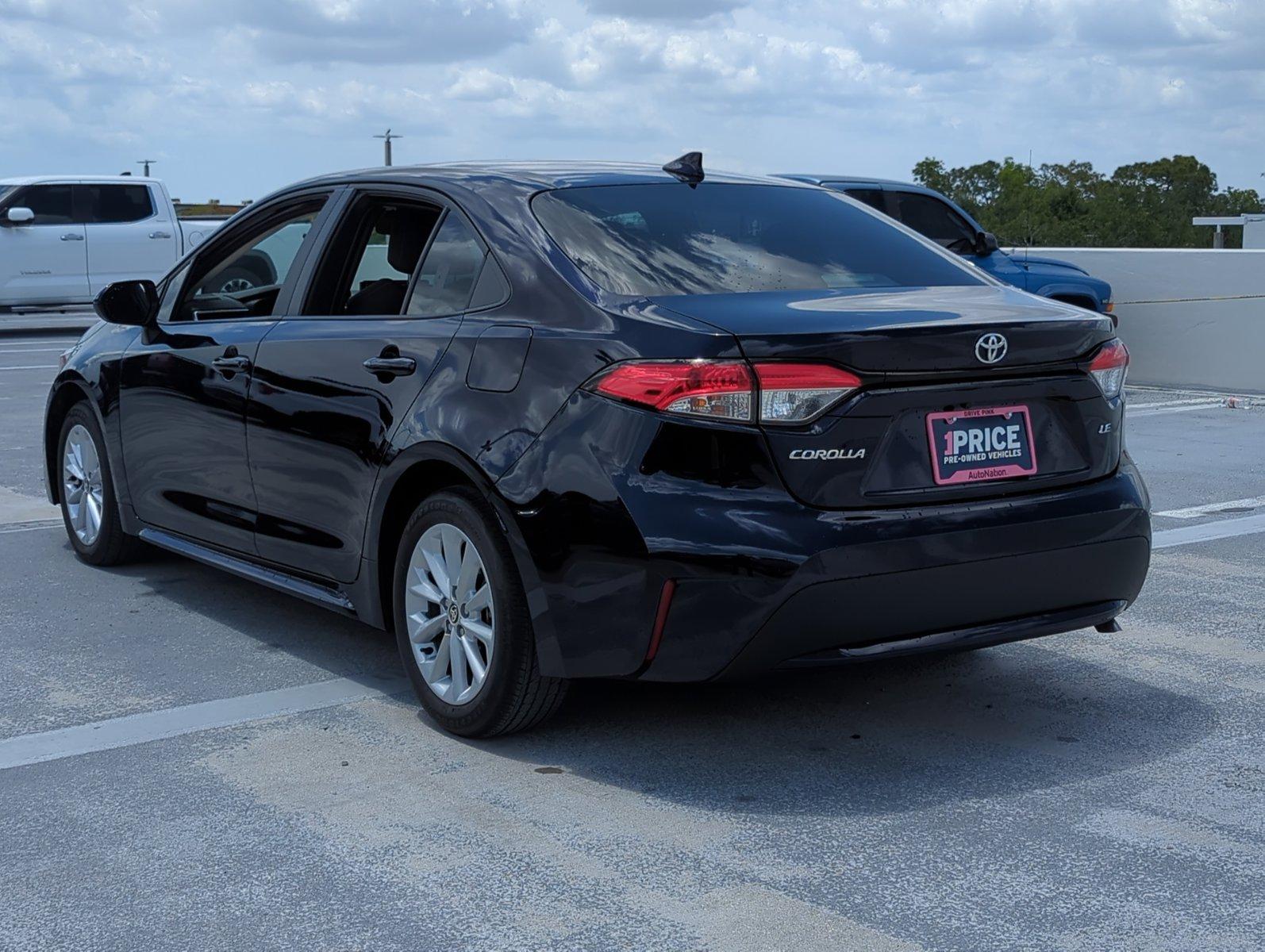 2022 Toyota Corolla Vehicle Photo in Ft. Myers, FL 33907