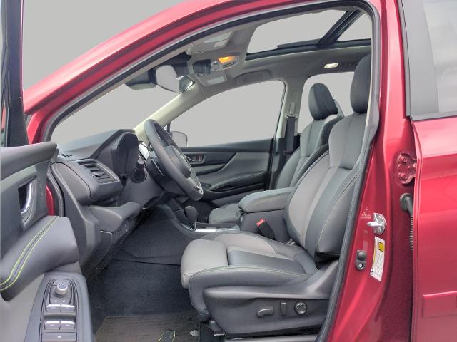 2024 Subaru Ascent Vehicle Photo in Green Bay, WI 54304