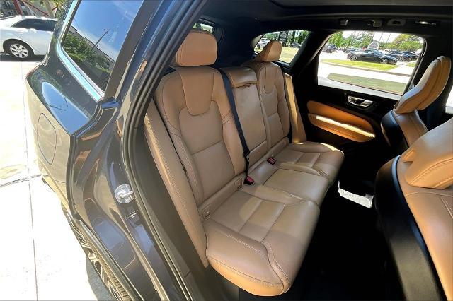 2023 Volvo XC60 Vehicle Photo in Houston, TX 77007