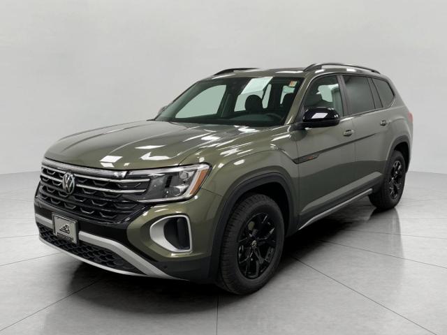 2025 Volkswagen Atlas Vehicle Photo in Appleton, WI 54913