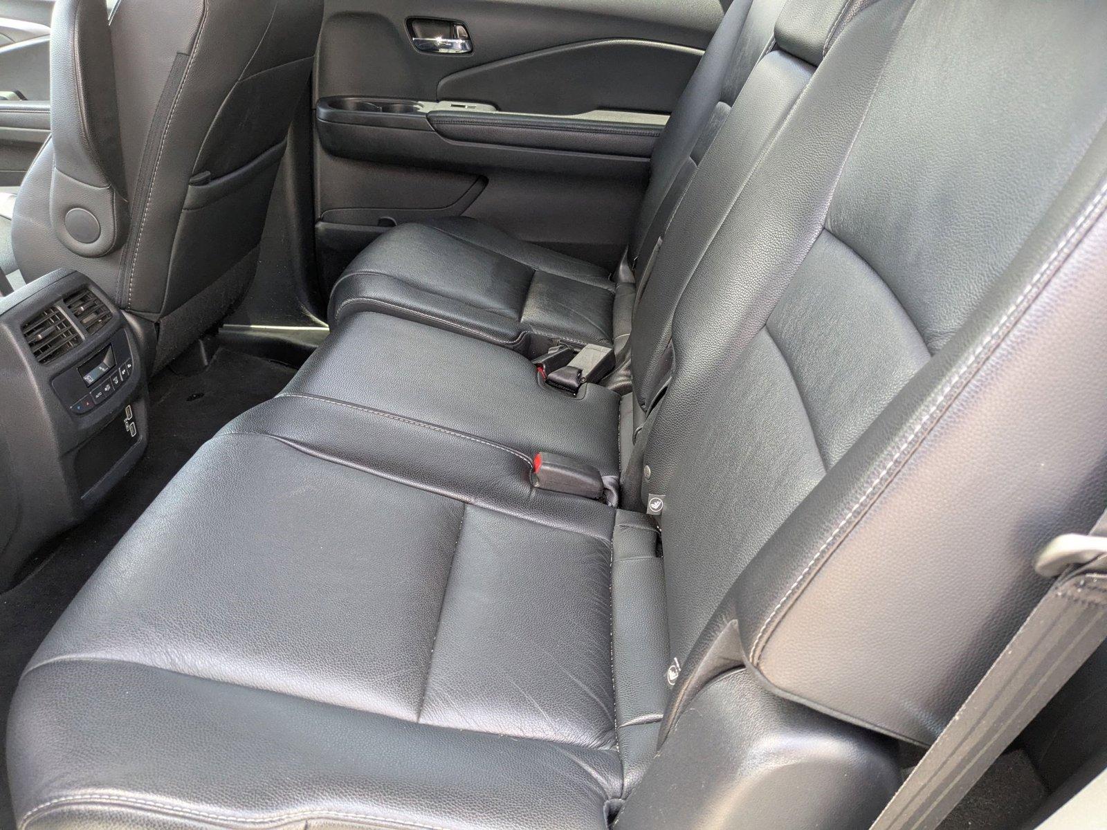 2022 Honda Pilot Vehicle Photo in Miami, FL 33015