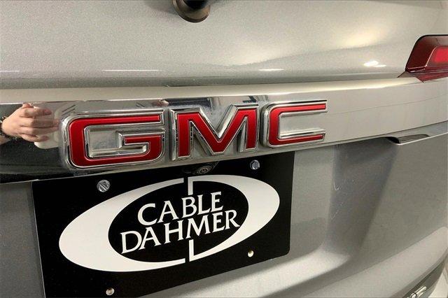 2023 GMC Acadia Vehicle Photo in KANSAS CITY, MO 64114-4545