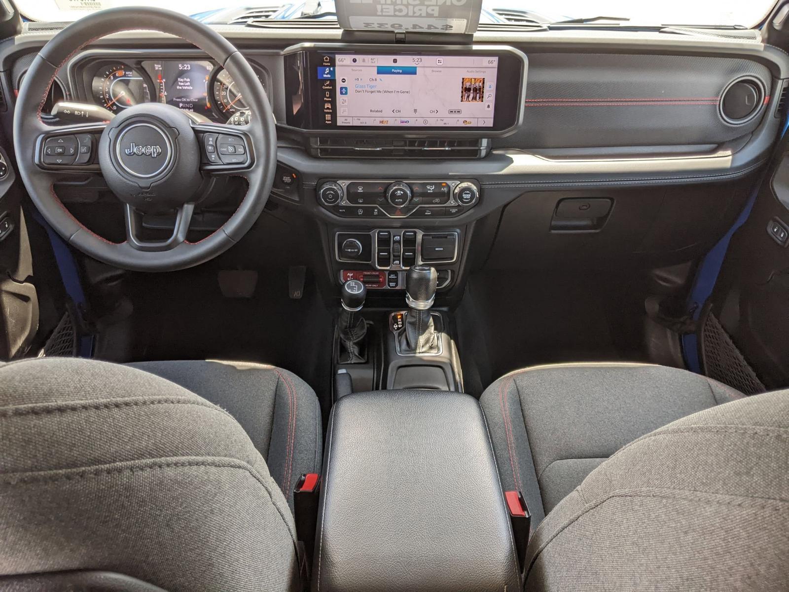 2024 Jeep Wrangler Vehicle Photo in Seguin, TX 78155