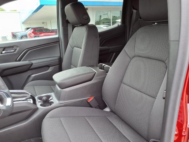2024 GMC Canyon Vehicle Photo in ROXBORO, NC 27573-6143