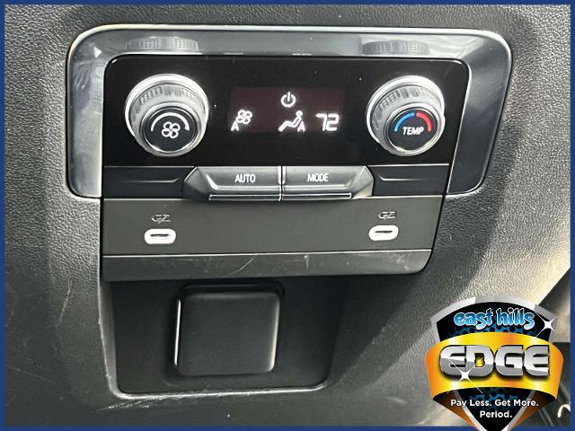 2023 Chevrolet Suburban Vehicle Photo in Roslyn, NY 11576