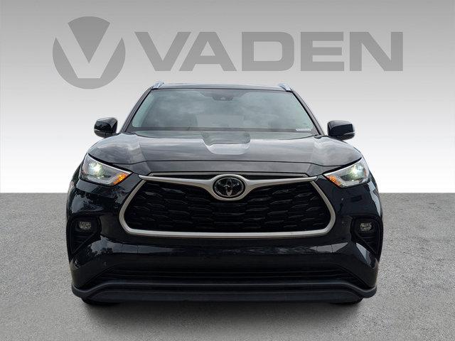 2021 Toyota Highlander Vehicle Photo in BRUNSWICK, GA 31525-1881