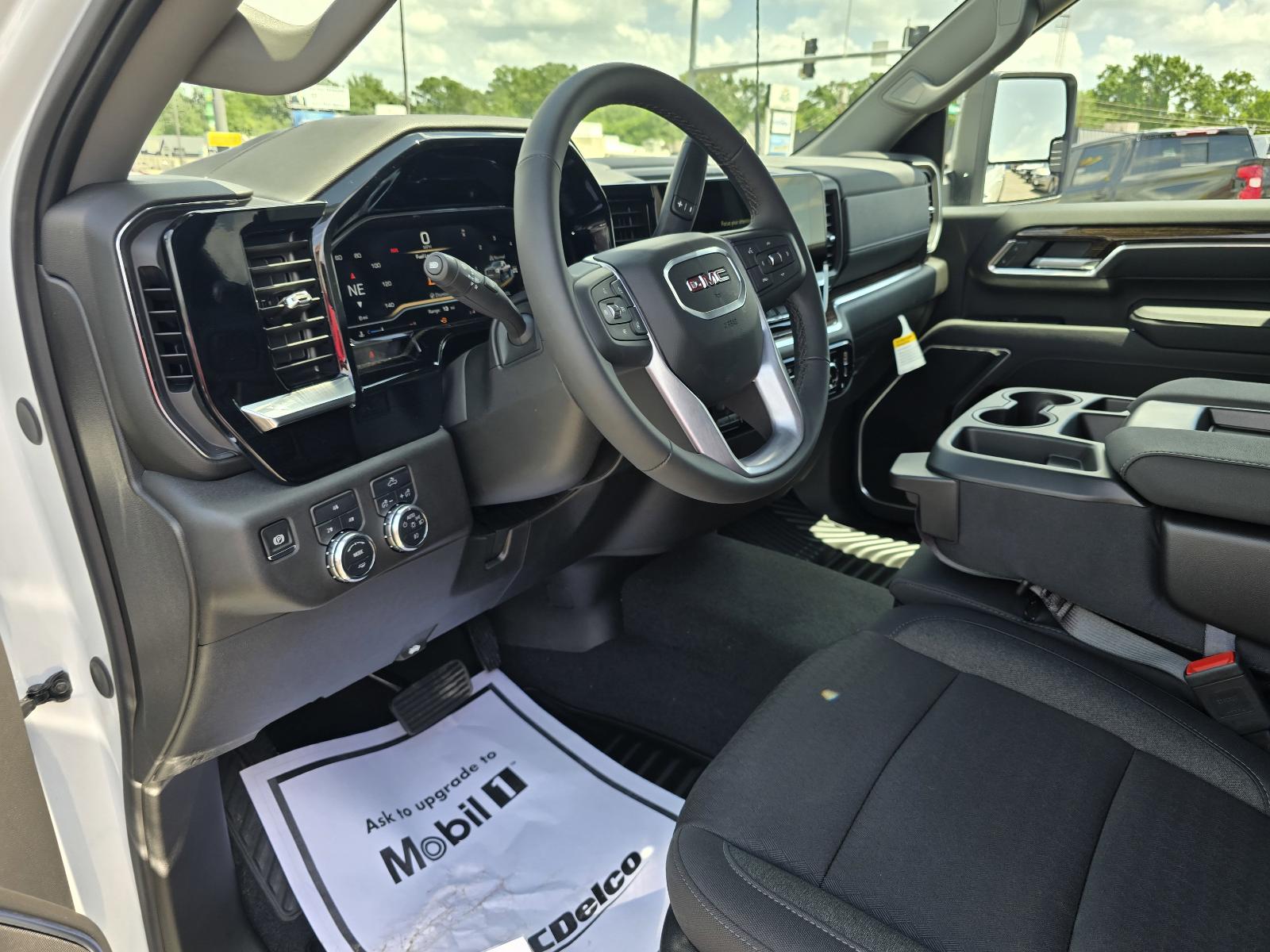 2025 GMC Sierra 2500 HD Vehicle Photo in Rolla, MO 65401