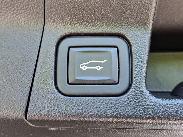 2023 GMC Acadia Vehicle Photo in PAWLING, NY 12564-3219