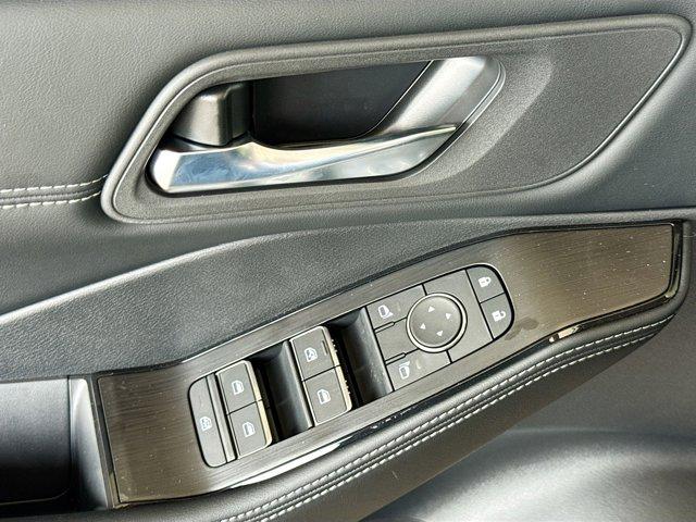 2025 Nissan Rogue Vehicle Photo in Flemington, NJ 08822