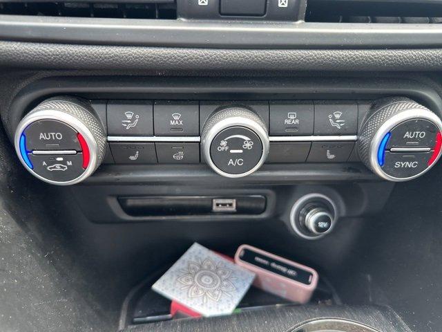 2022 Alfa Romeo Giulia Vehicle Photo in Willow Grove, PA 19090