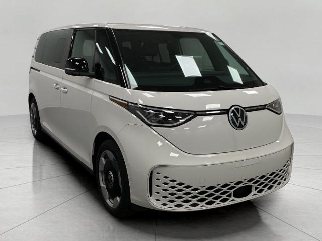 2025 Volkswagen ID. Buzz Vehicle Photo in Neenah, WI 54956