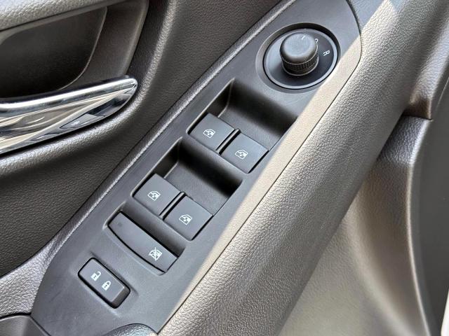 2022 Chevrolet Trax Vehicle Photo in Roslyn, NY 11576