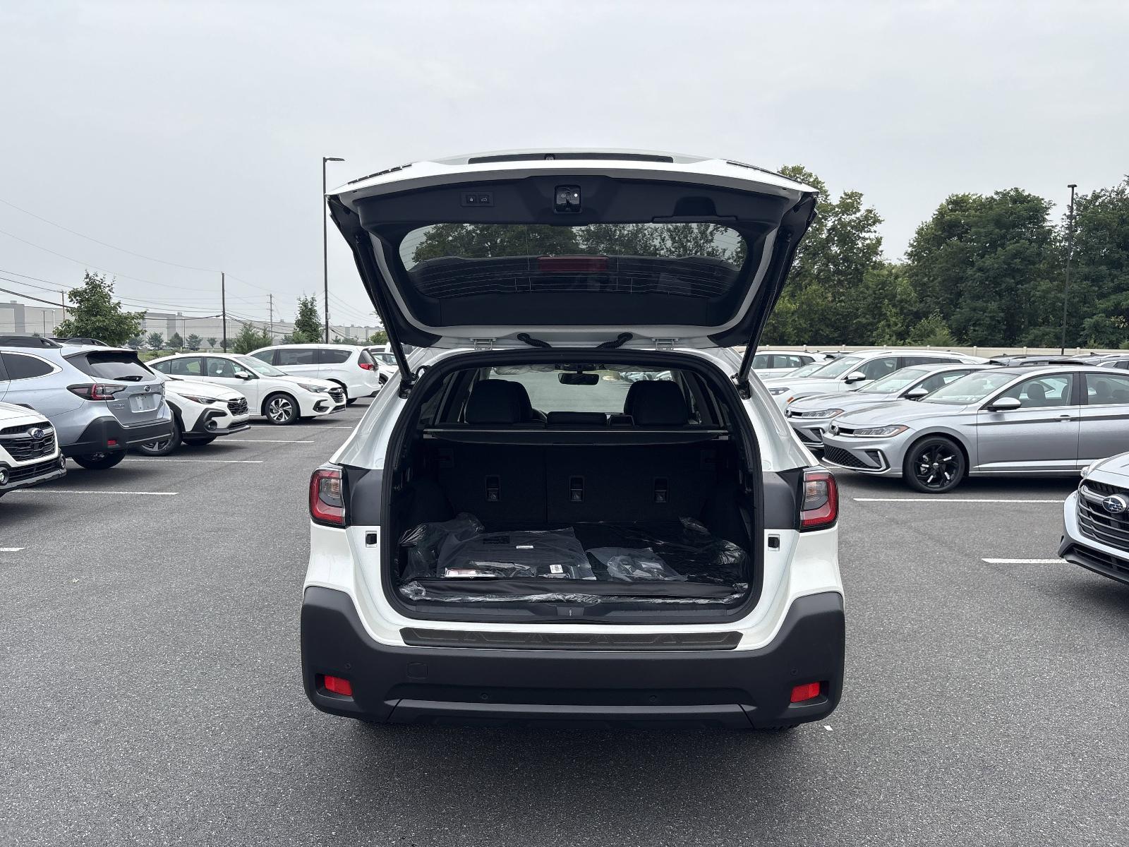 2025 Subaru Outback Vehicle Photo in Mechanicsburg, PA 17050
