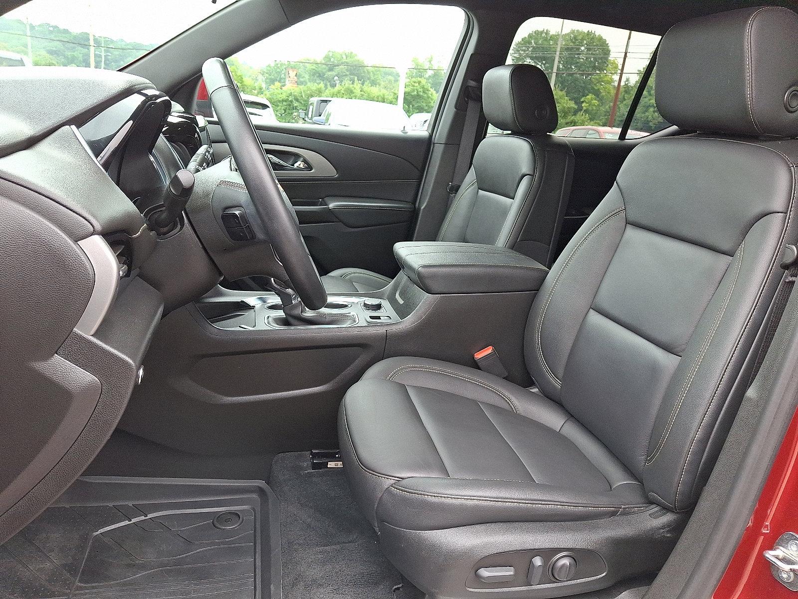 2023 Chevrolet Traverse Vehicle Photo in BETHLEHEM, PA 18017-9401