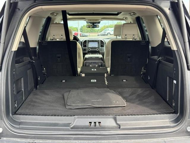2020 Ford Expedition Max Vehicle Photo in COLUMBIA, MO 65203-3903