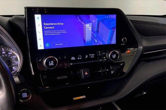 2023 Toyota Highlander Vehicle Photo in KANSAS CITY, MO 64114-4545