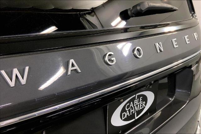 2022 Jeep Wagoneer Vehicle Photo in Kansas City, MO 64114