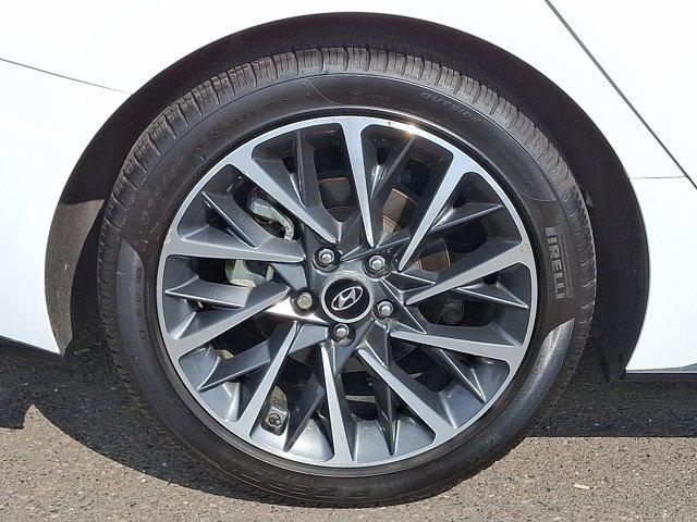 2023 Hyundai SONATA Vehicle Photo in Philadelphia, PA 19116