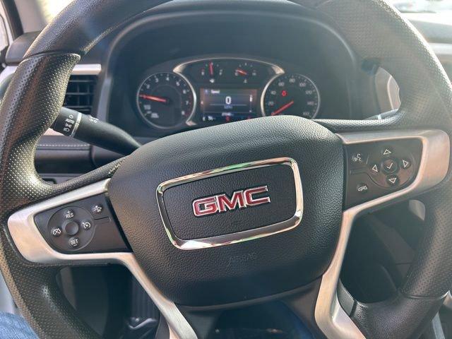 2022 GMC Acadia Vehicle Photo in MEDINA, OH 44256-9631