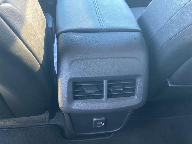 2024 GMC Terrain Vehicle Photo in GOODYEAR, AZ 85338-1310