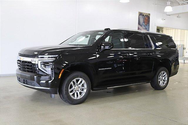 2025 Chevrolet Suburban Vehicle Photo in MEDINA, OH 44256-9001