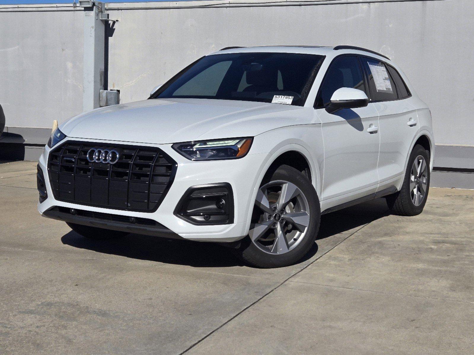 2025 Audi Q5 Vehicle Photo in SUGAR LAND, TX 77478