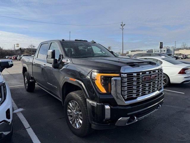 2024 GMC Sierra 3500 HD Vehicle Photo in TREVOSE, PA 19053-4984