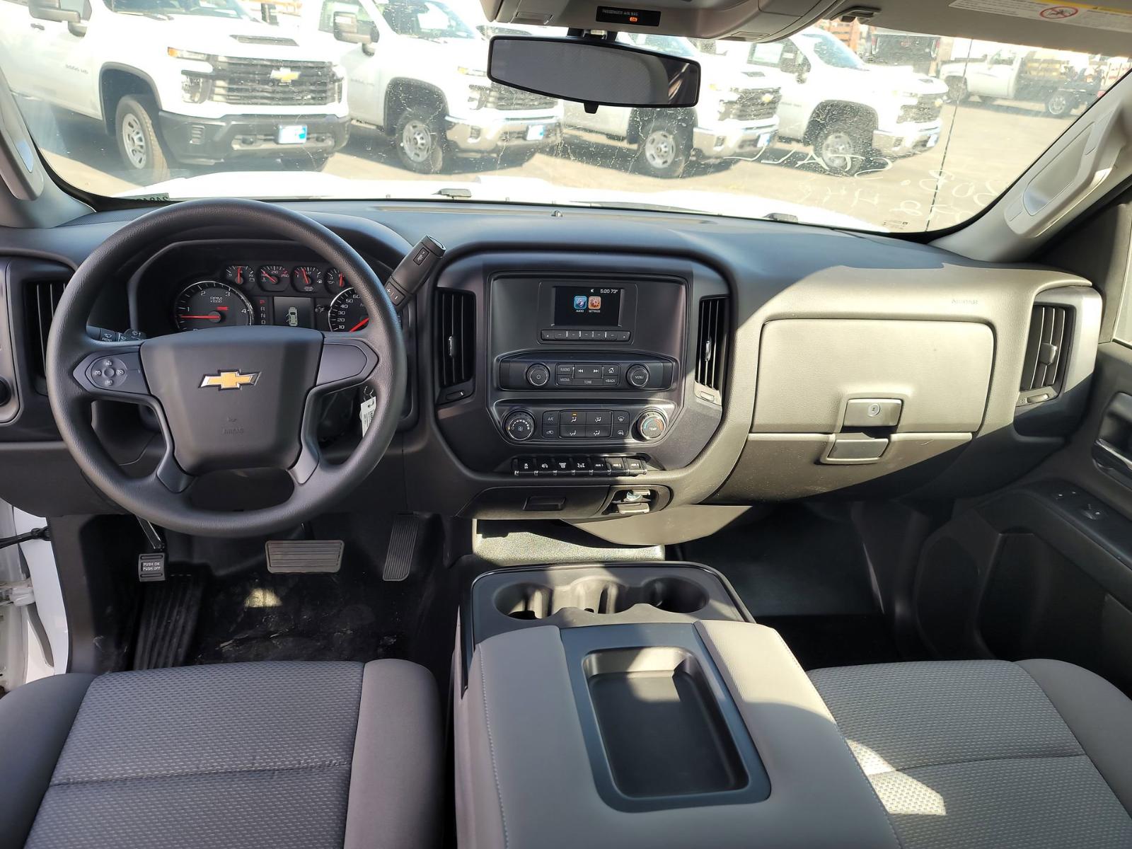 2024 Chevrolet Silverado Chassis Cab Vehicle Photo in LA MESA, CA 91942-8211