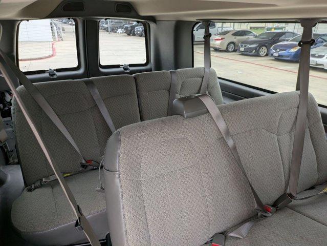 2022 Chevrolet Express Passenger 3500 Vehicle Photo in SELMA, TX 78154-1460