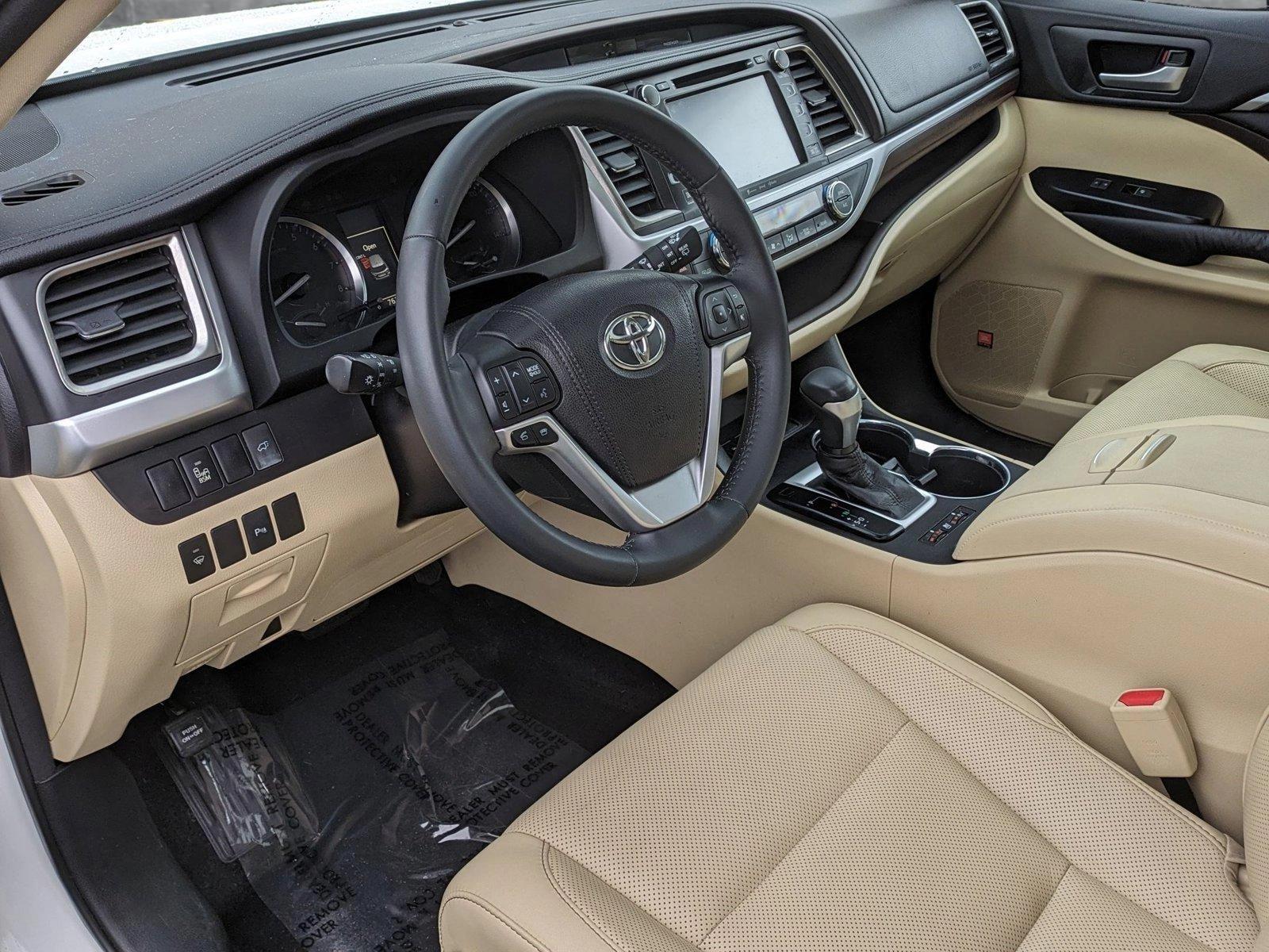 2016 Toyota Highlander Vehicle Photo in Bethesda, MD 20852