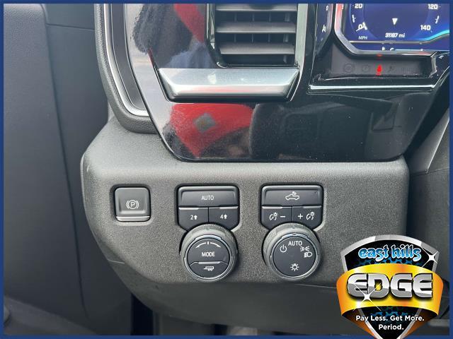 2022 Chevrolet Silverado 1500 Vehicle Photo in Roslyn, NY 11576